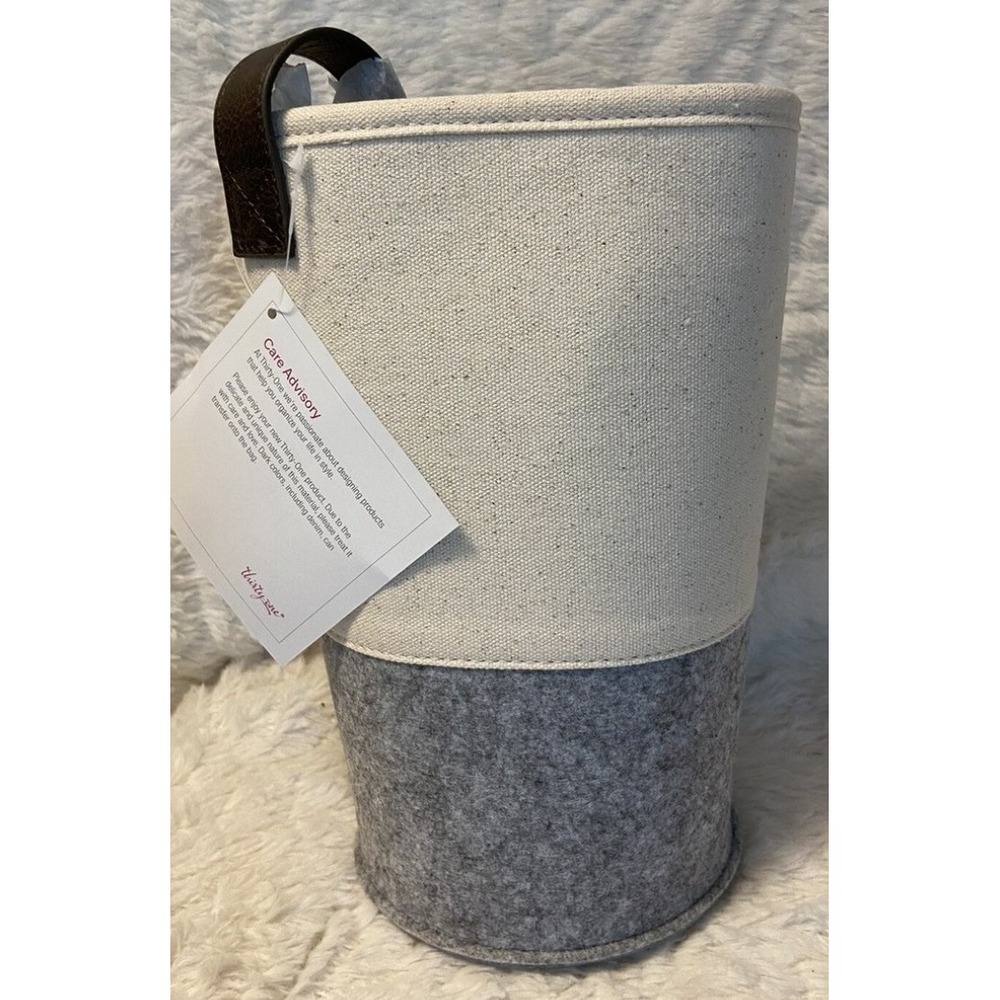 Thirty-One Felt Wine And Gift Bag Natural With Brushed Whisper Gray Retired NEW‎